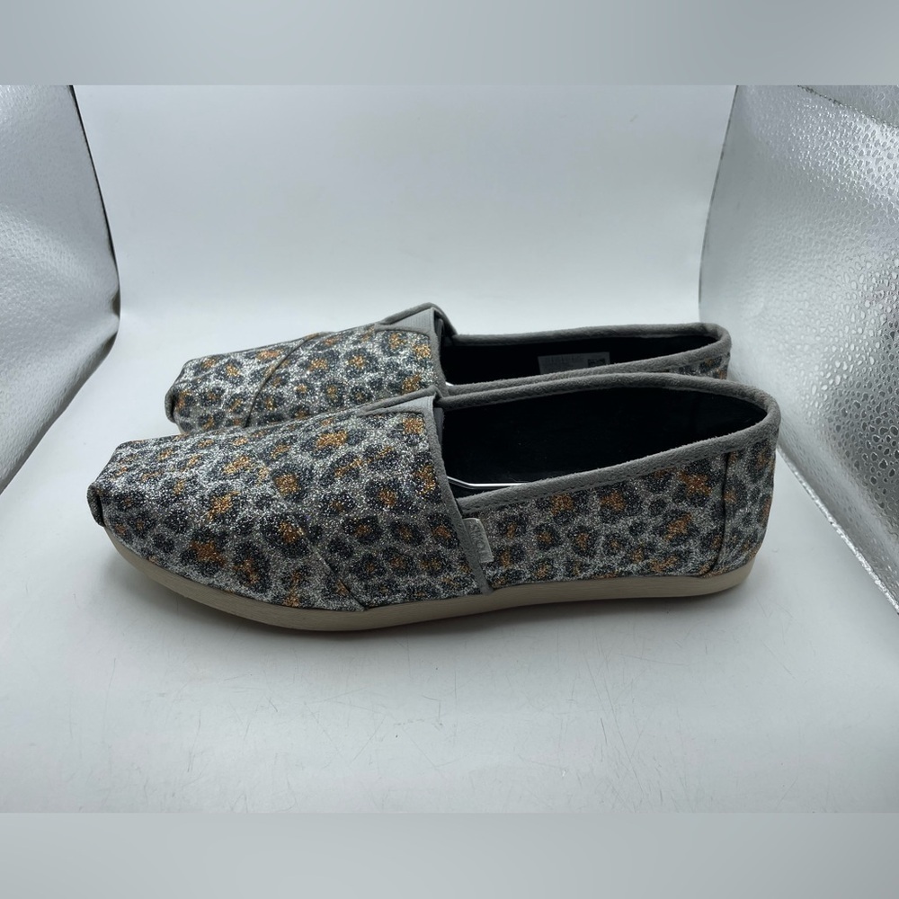 Toms Alpargata glitter Leopard Print Slip-On loafers size 6.5